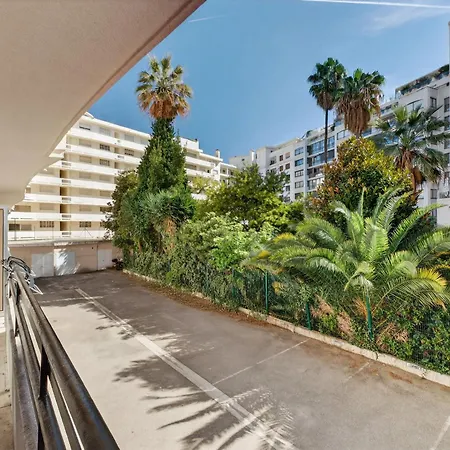 1 - Ascenseur - Climatise - Balcon Lejlighed